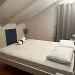 Apartman Whitehome *